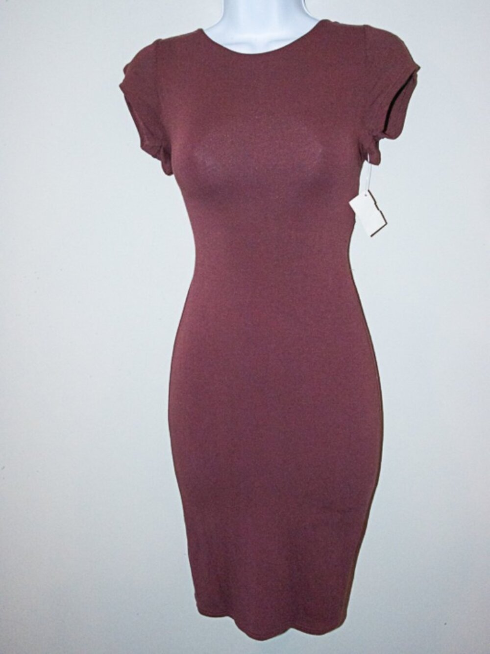 NWT Black Bead Body Contour Lace Back Midi Dress Size Small